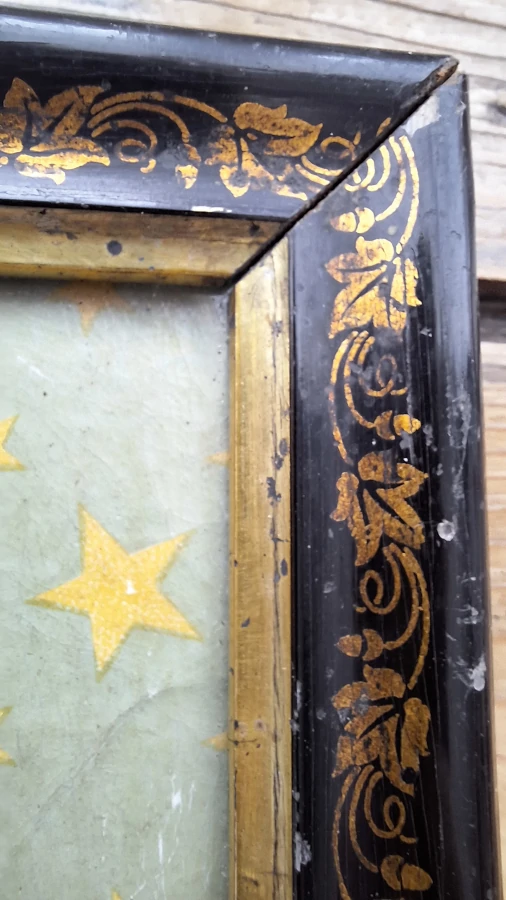 Chromolithographie - Vierge Marie en larme sous cadre ancien Cadre 2