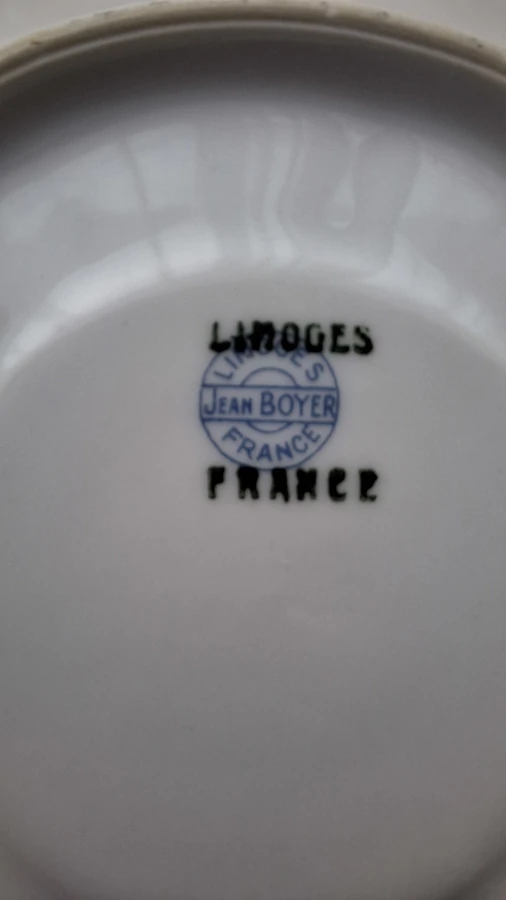 Tasse Art déco Limoges signée Jean Boyer (1920-1934) Poincon