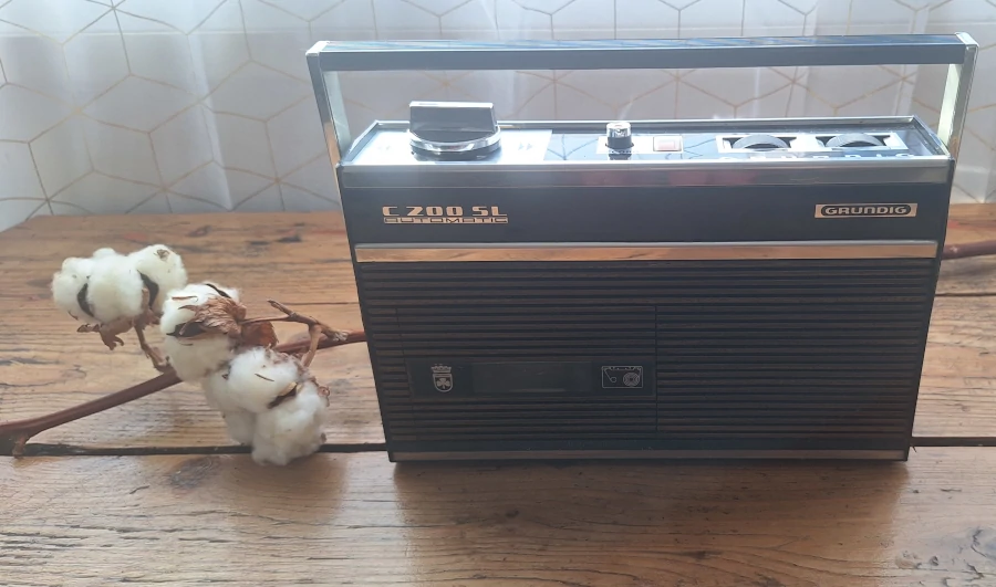 Lecteur K7 et enregistreur C 200 SL Automatic Grundig (1970)
