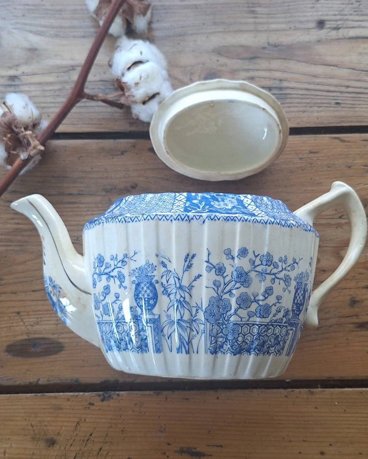 Théière anglaise victorienne Blairs China bleu cobalt (1880-1900) Coté 2