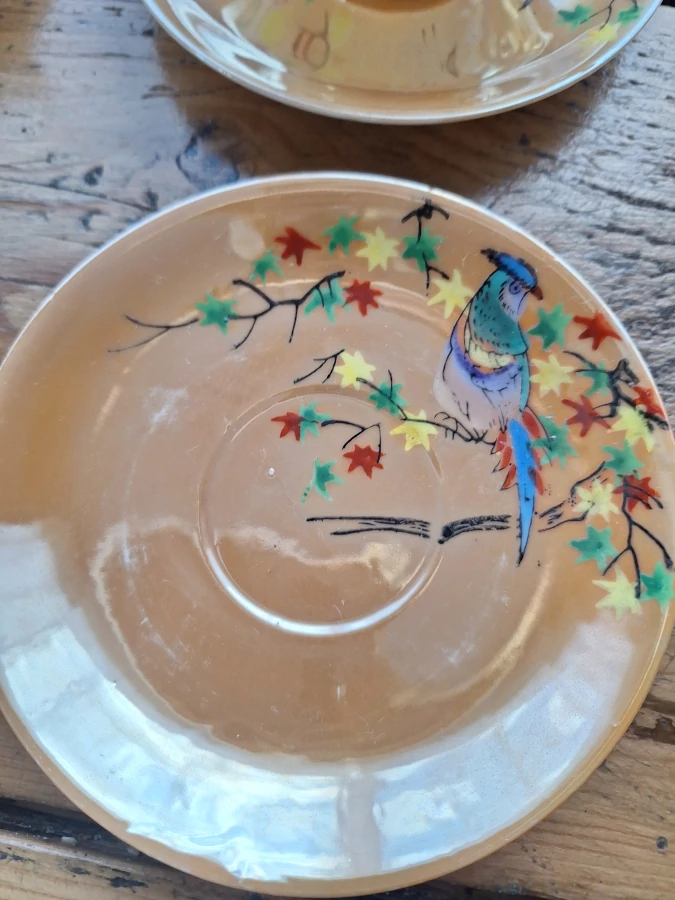 Service à thé japonais Lustreware en porcelaine irisée (1920-1940) Sous tasse