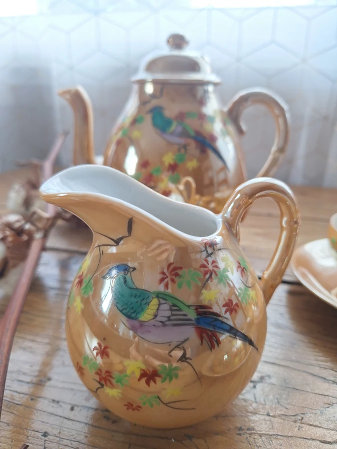 Service à thé japonais Lustreware en porcelaine irisée (1920-1940) pot a lait